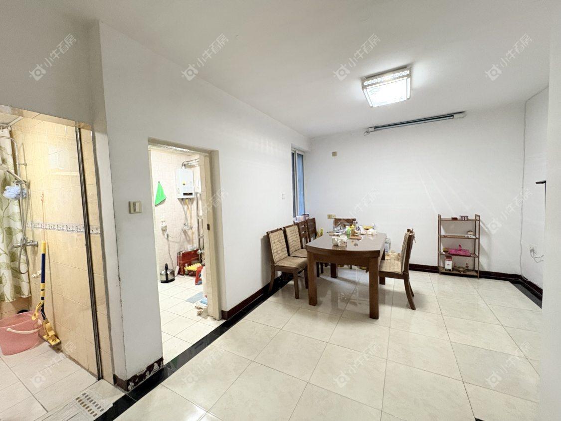 镇江凤凰新村在售二手房源室内图_小牛看房