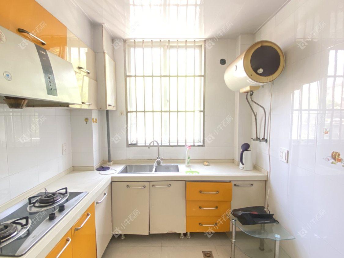 镇江江南嘉园在售二手房源室内图_小牛看房