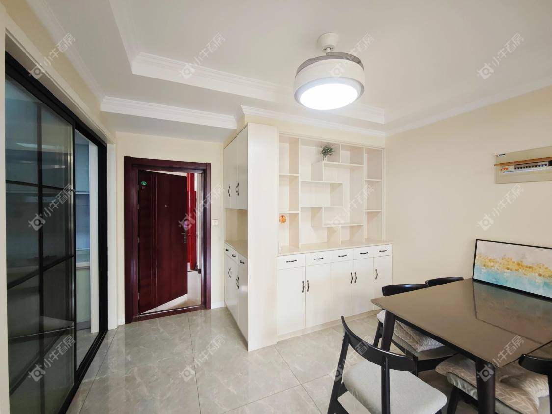 镇江国信宜和在售二手房源室内图_小牛看房