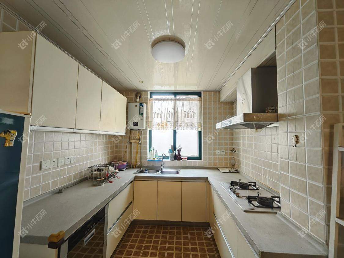 镇江欧洲城在售二手房源室内图_小牛看房