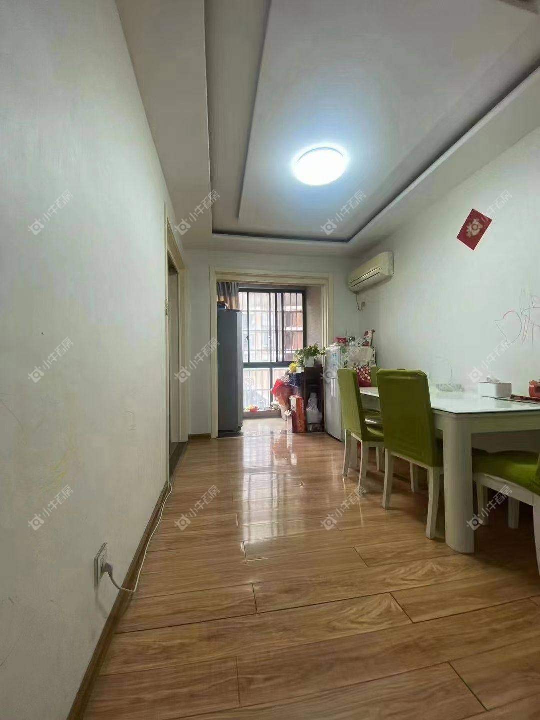 镇江澳都花城在售二手房源室内图_小牛看房