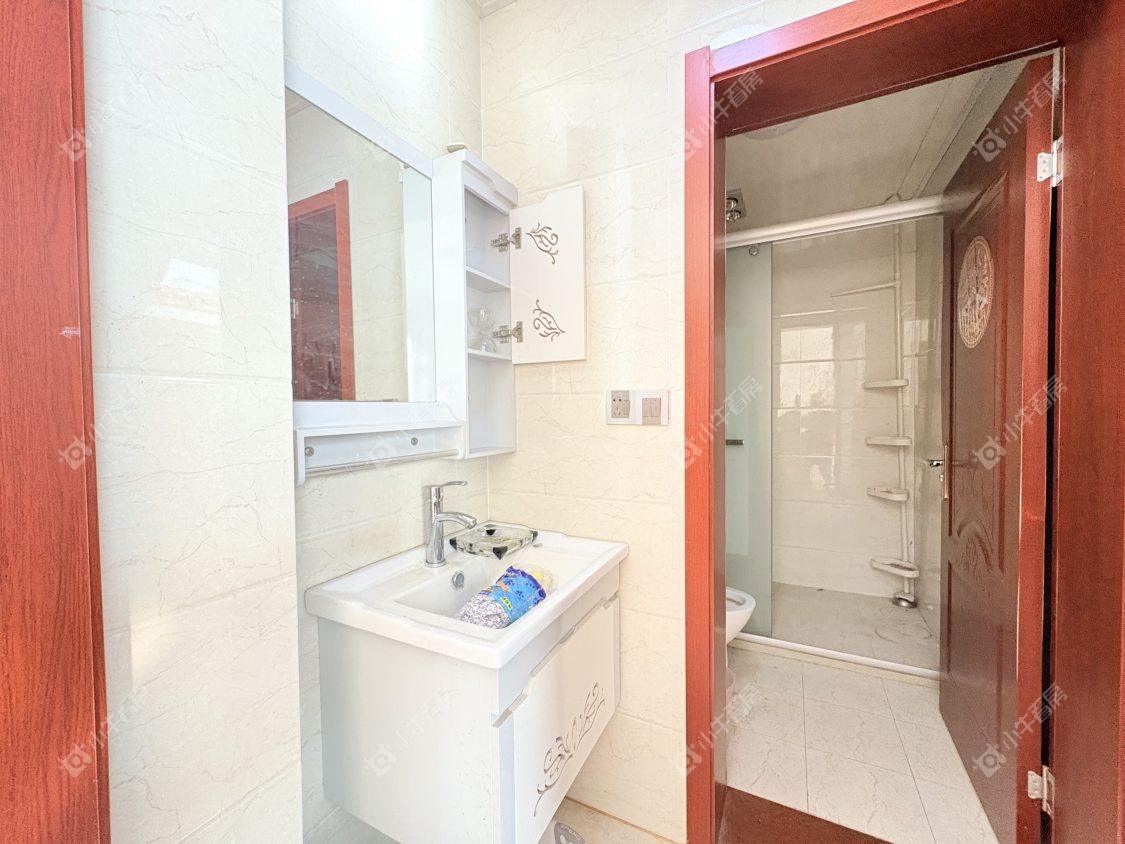 镇江惠和苑在售二手房源室内图_小牛看房