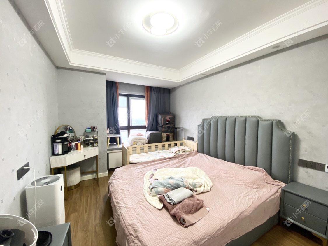 镇江华都幸福里在售二手房源室内图_小牛看房