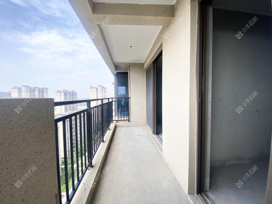 镇江碧桂园樾府在售二手房源室内图_小牛看房