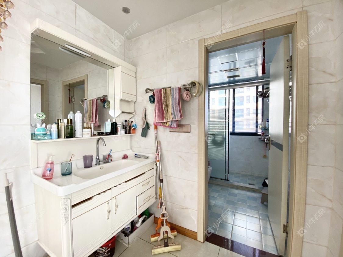 镇江翡翠林天峰（天福花园）在售二手房源室内图_小牛看房