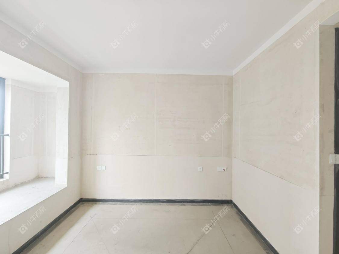 镇江中海时代都会在售二手房源室内图_小牛看房