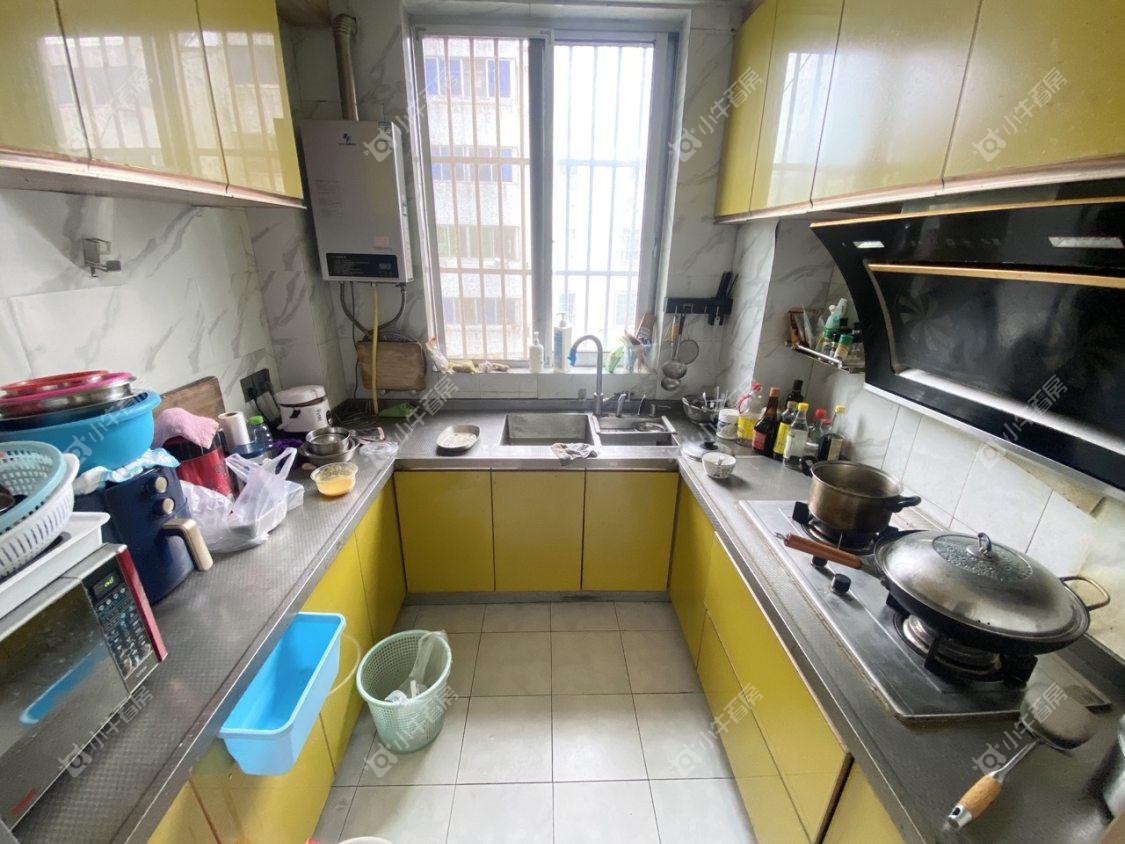 镇江华南新村在售二手房源室内图_小牛看房