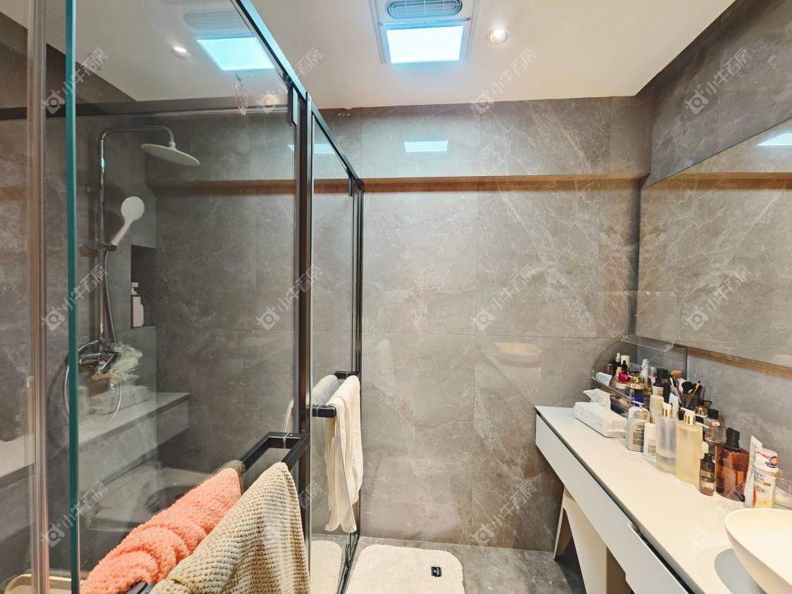 镇江御珑湾商业楼在售二手房源室内图_小牛看房