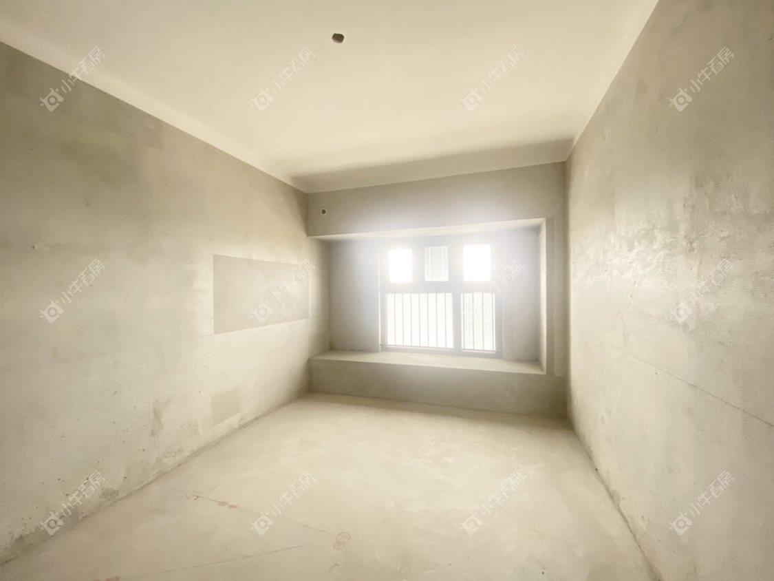 镇江碧桂园樾府在售二手房源室内图_小牛看房