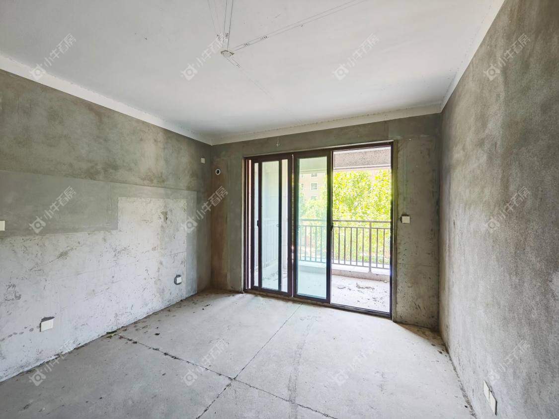 镇江荣城国际（中央公馆）在售二手房源室内图_小牛看房