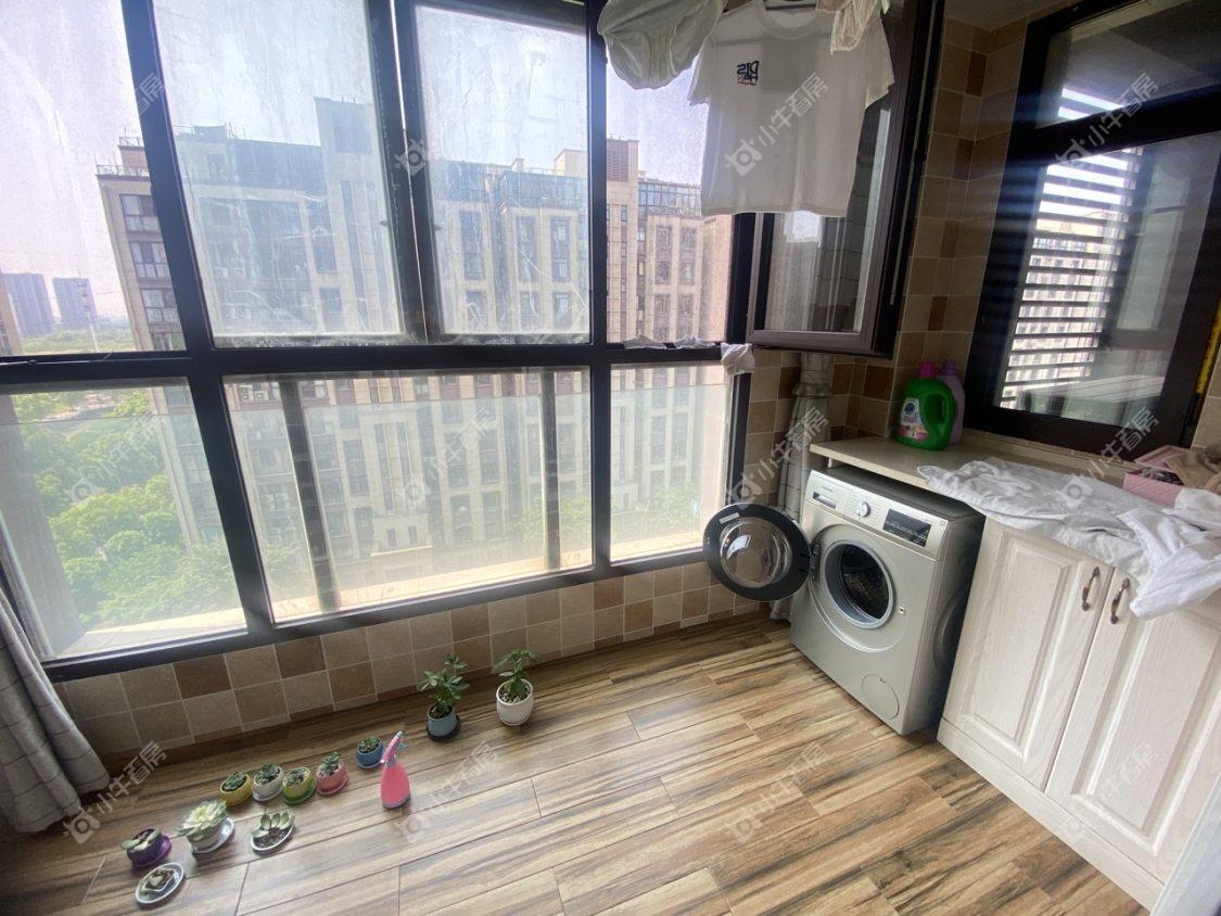 镇江滨河凤凰城在售二手房源室内图_小牛看房