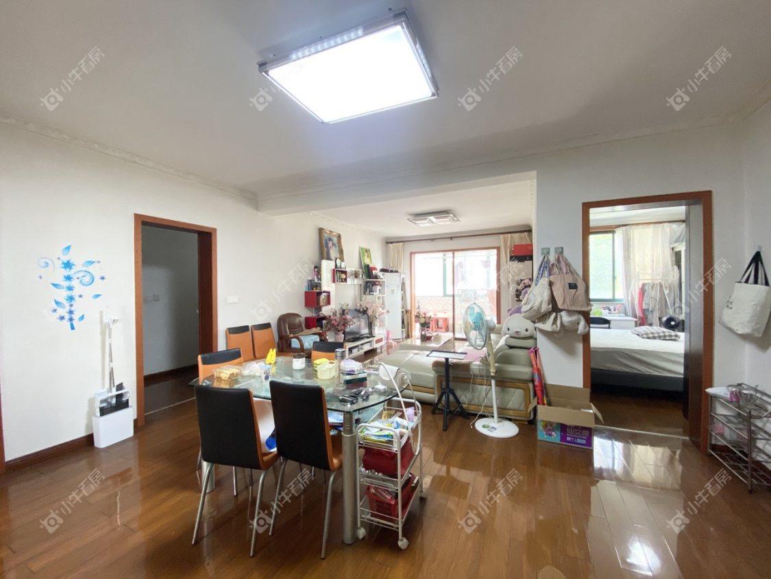 镇江紫荆花园在售二手房源室内图_小牛看房