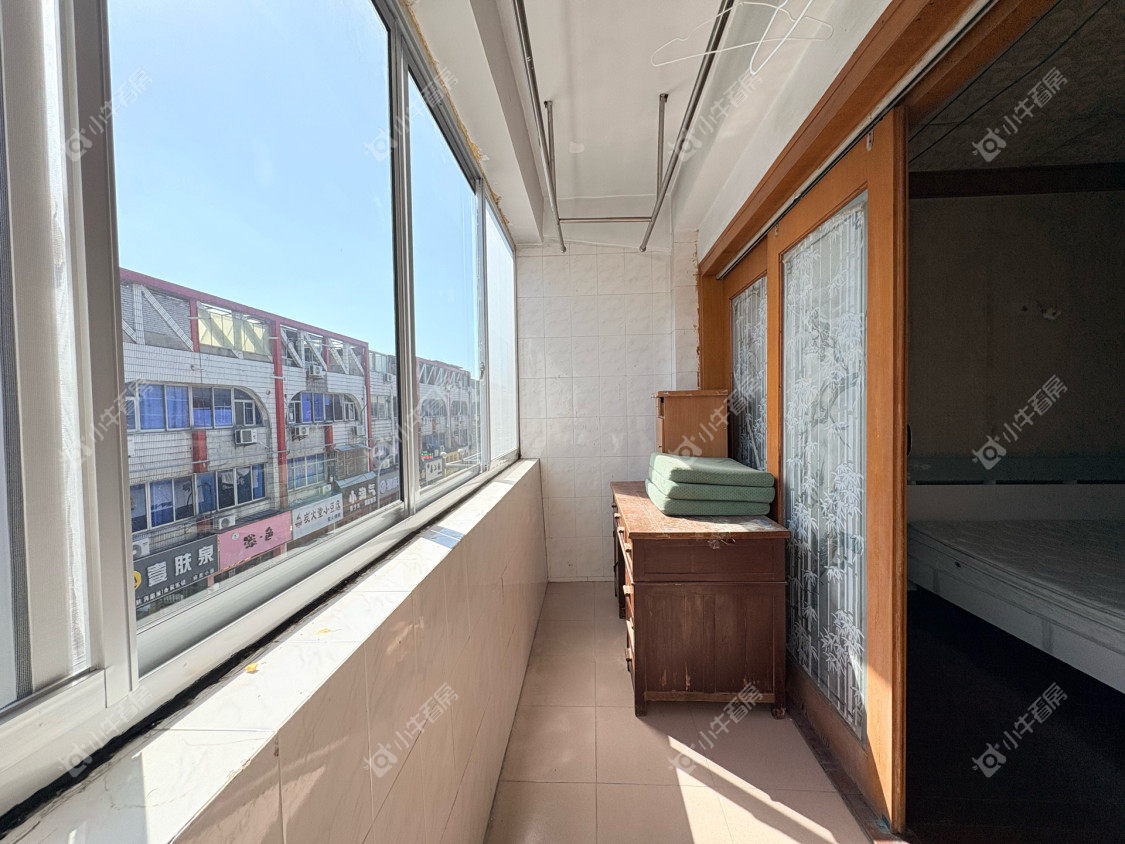 镇江新欣市场在售二手房源室内图_小牛看房