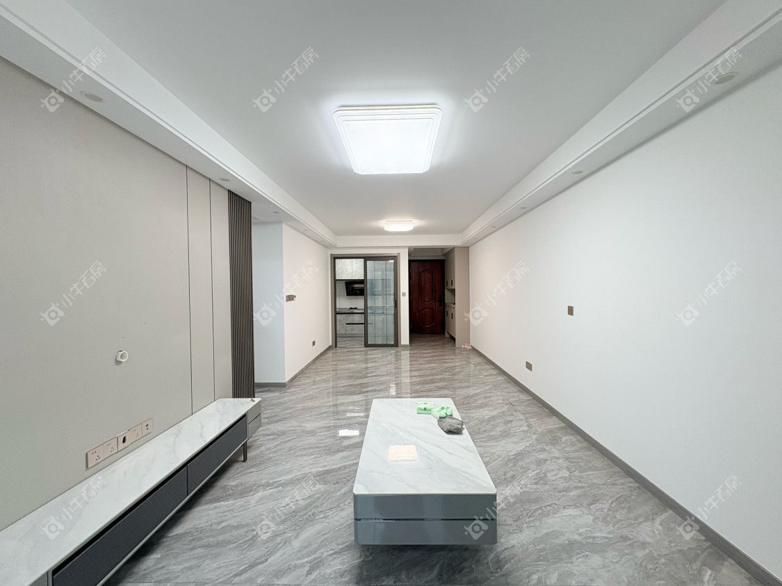 镇江碧桂园樾府在售二手房源室内图_小牛看房