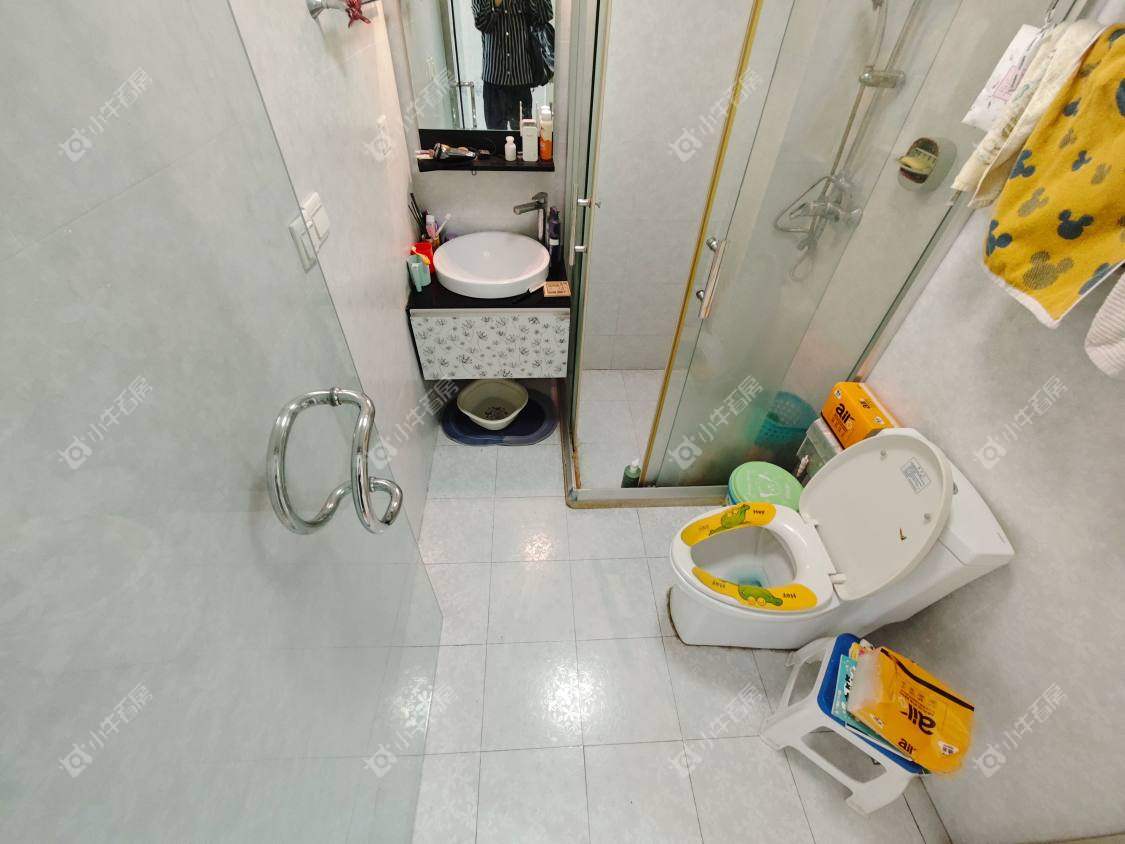 镇江天福花园在售二手房源室内图_小牛看房