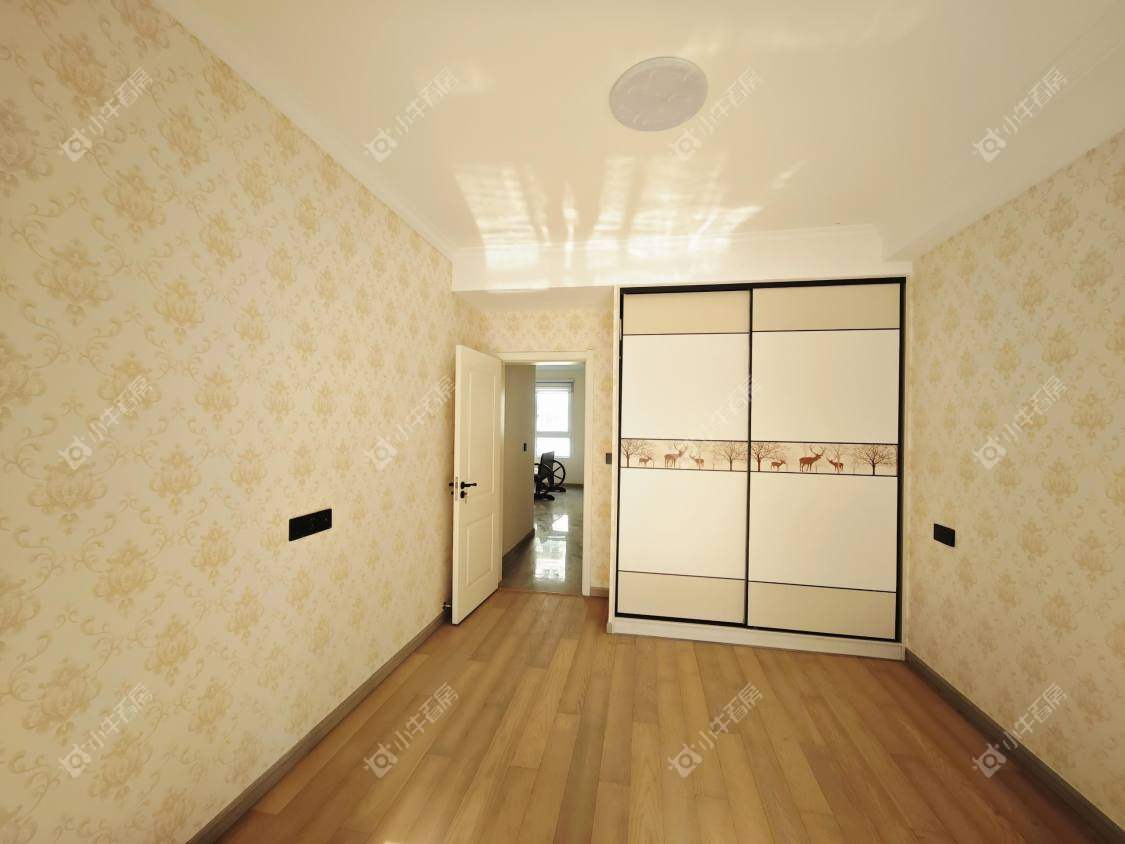 镇江惠和苑在售二手房源室内图_小牛看房