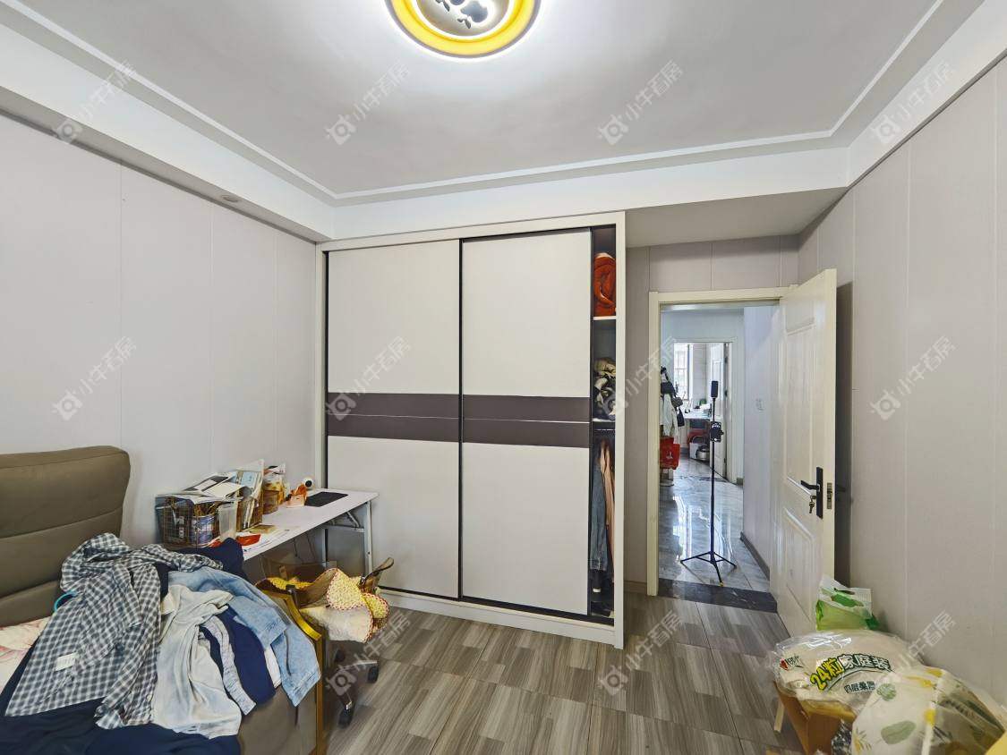 镇江开发区凤凰路在售二手房源室内图_小牛看房