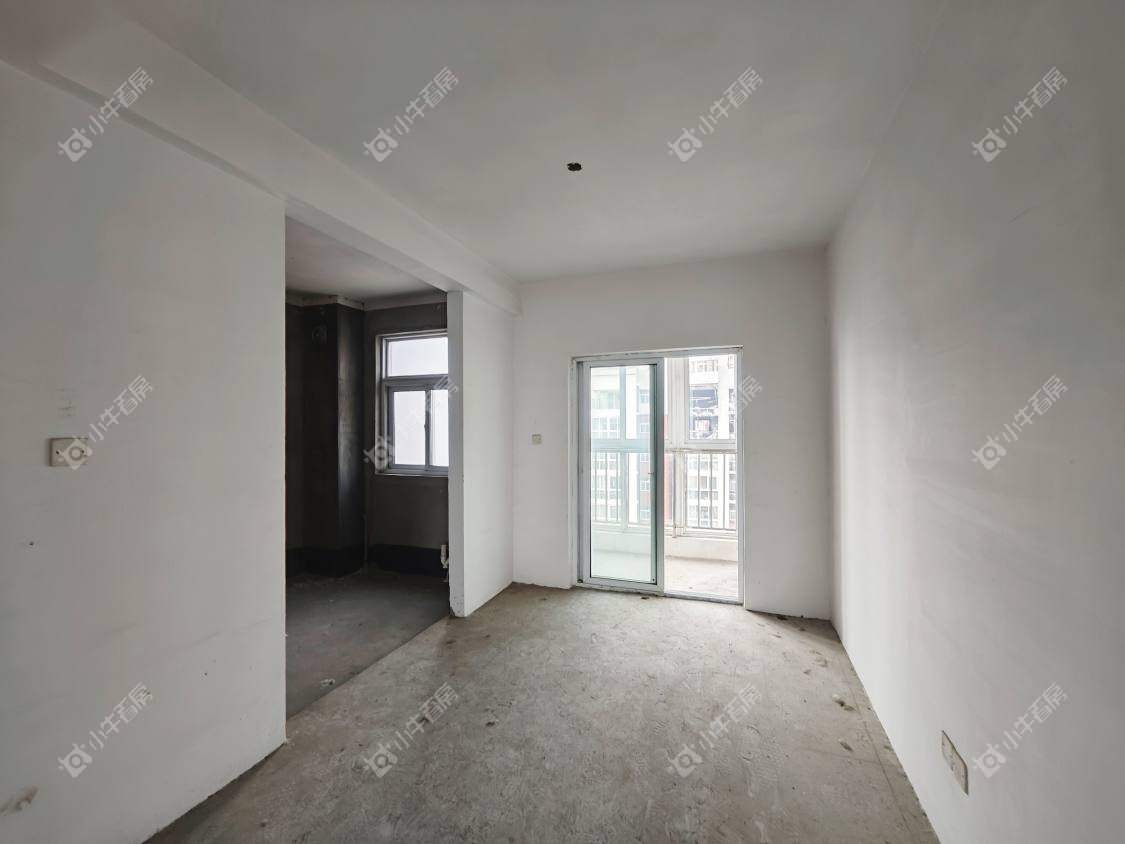 镇江众悦华城在售二手房源室内图_小牛看房