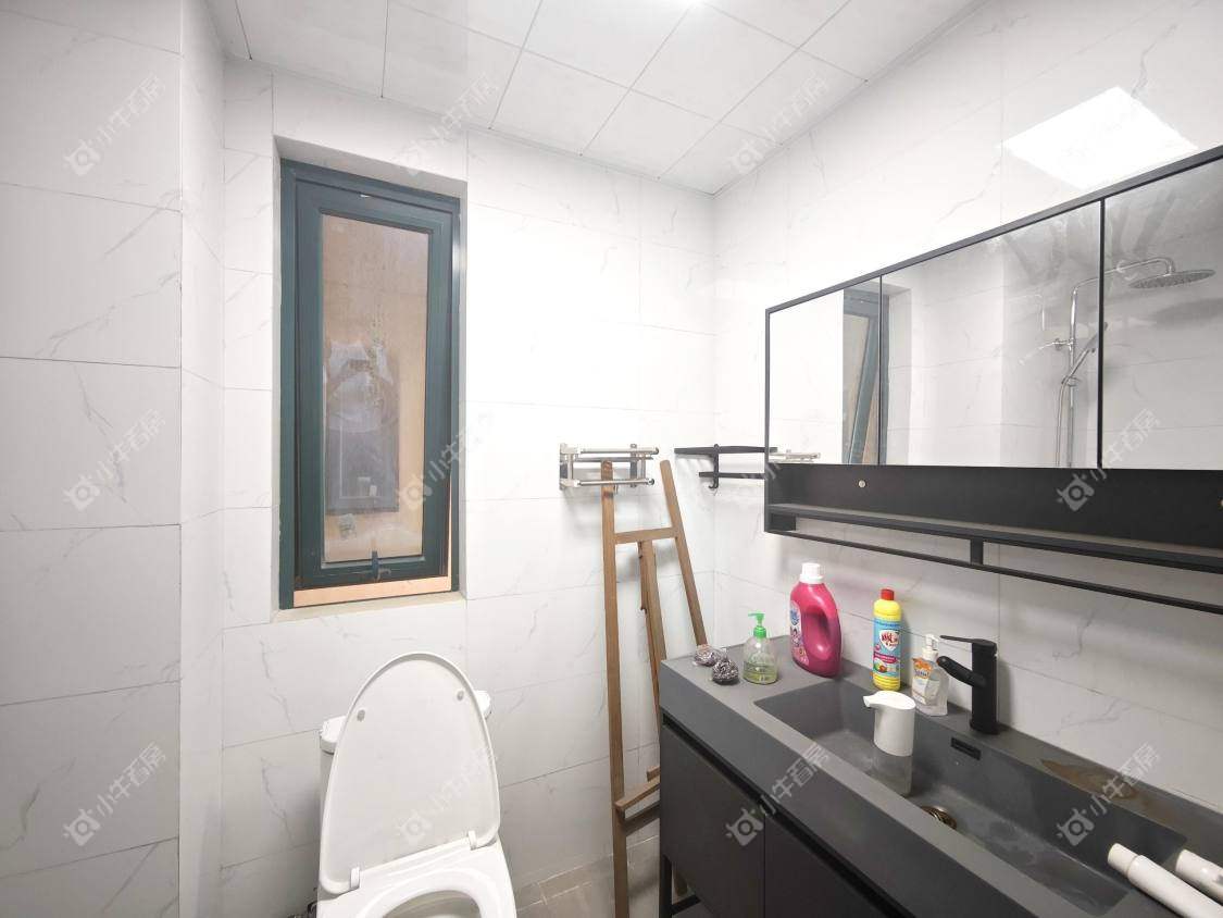 镇江恒大城在售二手房源室内图_小牛看房