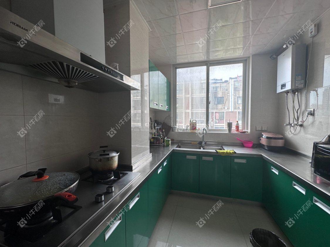 镇江芳草苑在售二手房源室内图_小牛看房