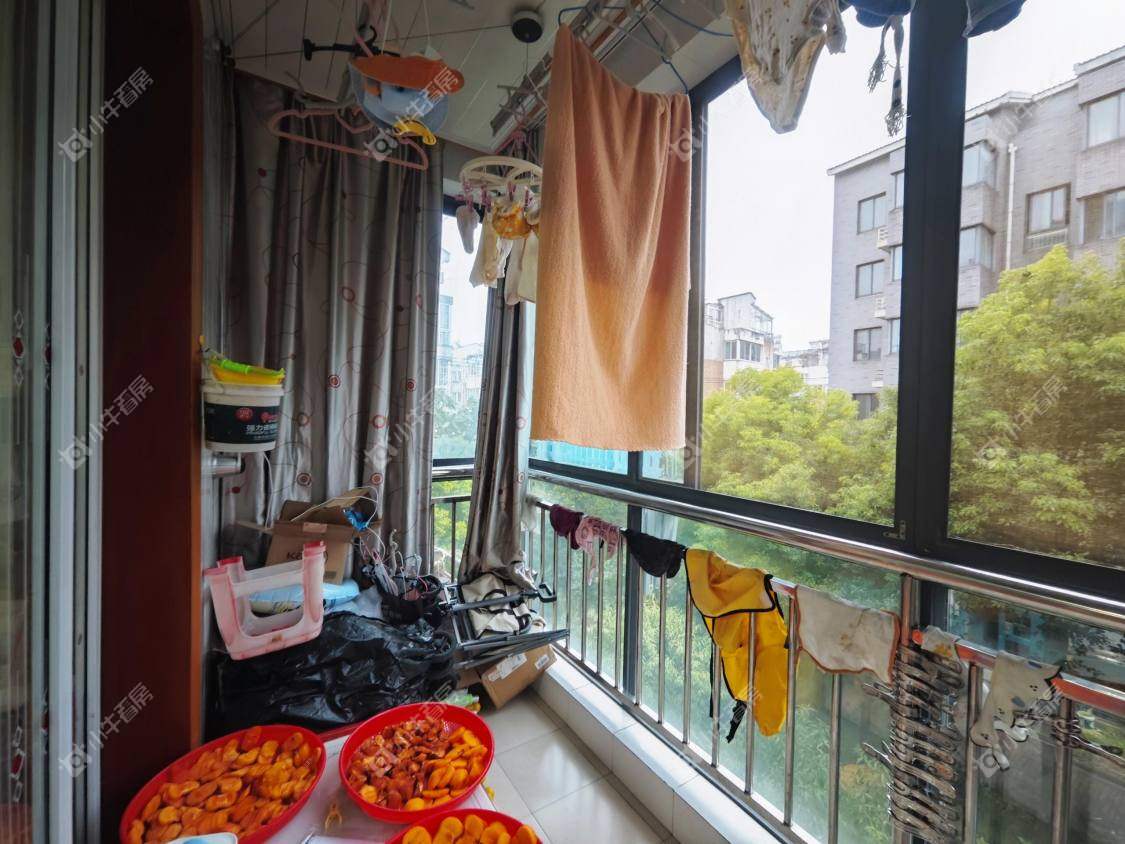 镇江新香草苑在售二手房源室内图_小牛看房