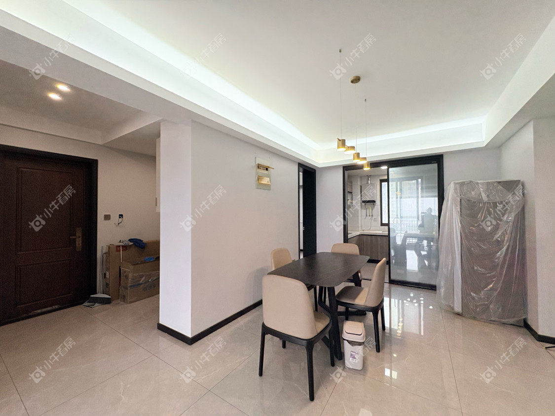 镇江和园在售二手房源室内图_小牛看房