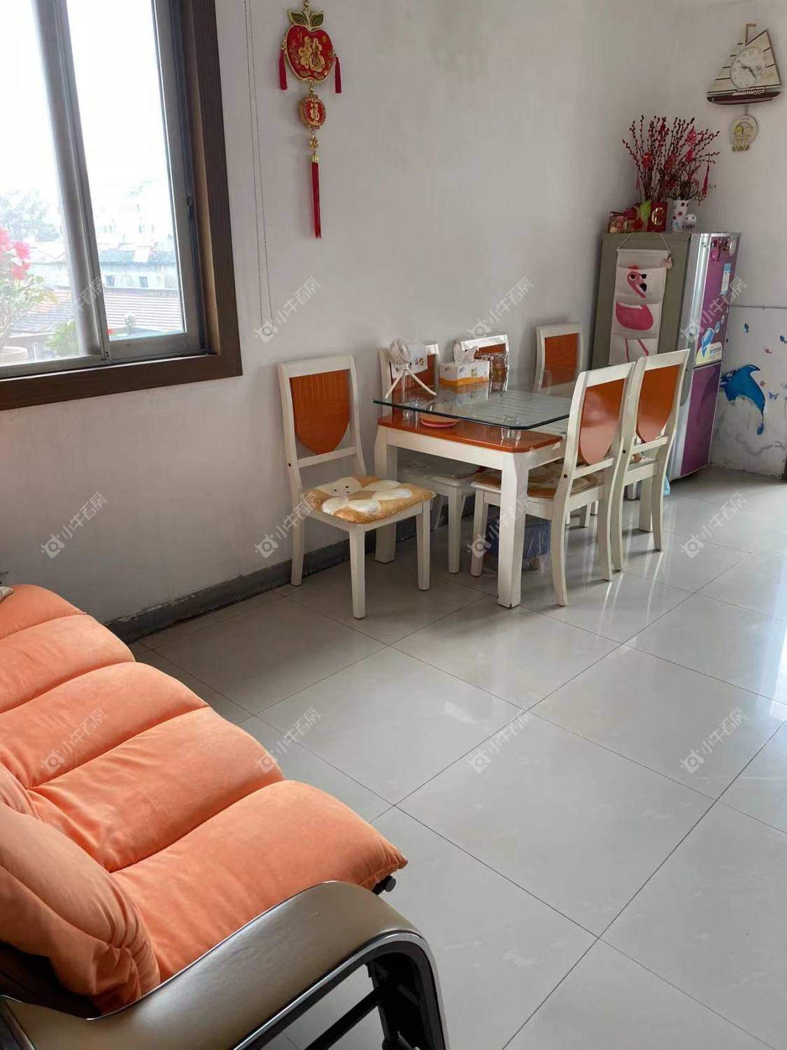 镇江云阳新村在售二手房源室内图_小牛看房