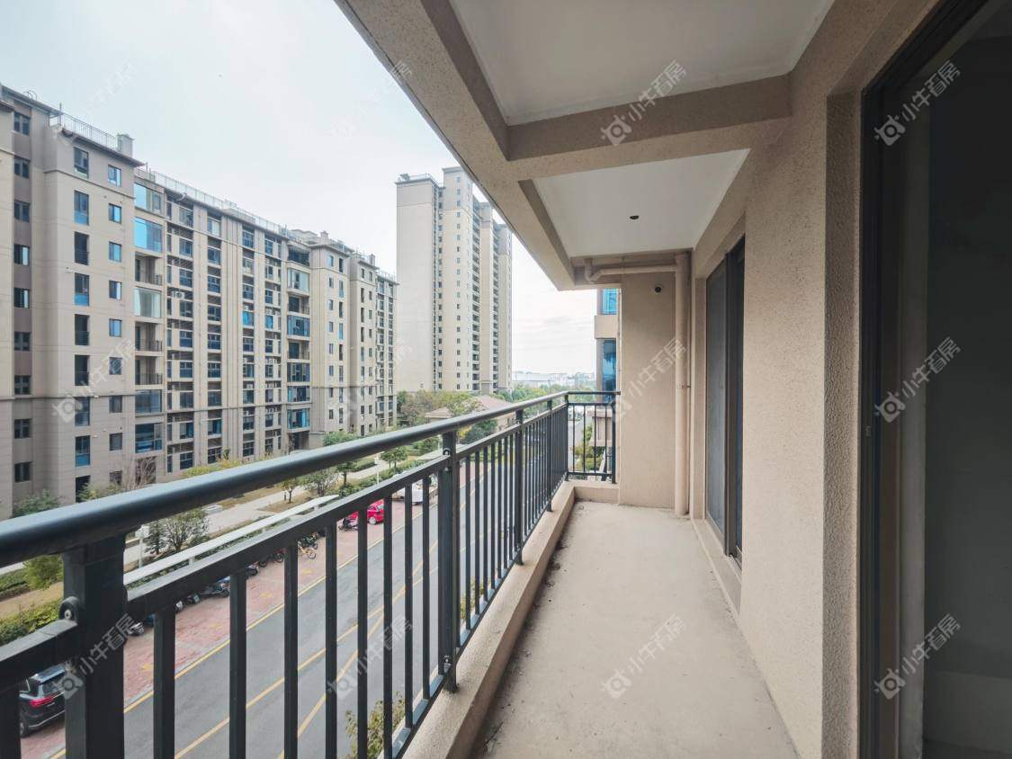 镇江碧桂园樾府在售二手房源室内图_小牛看房