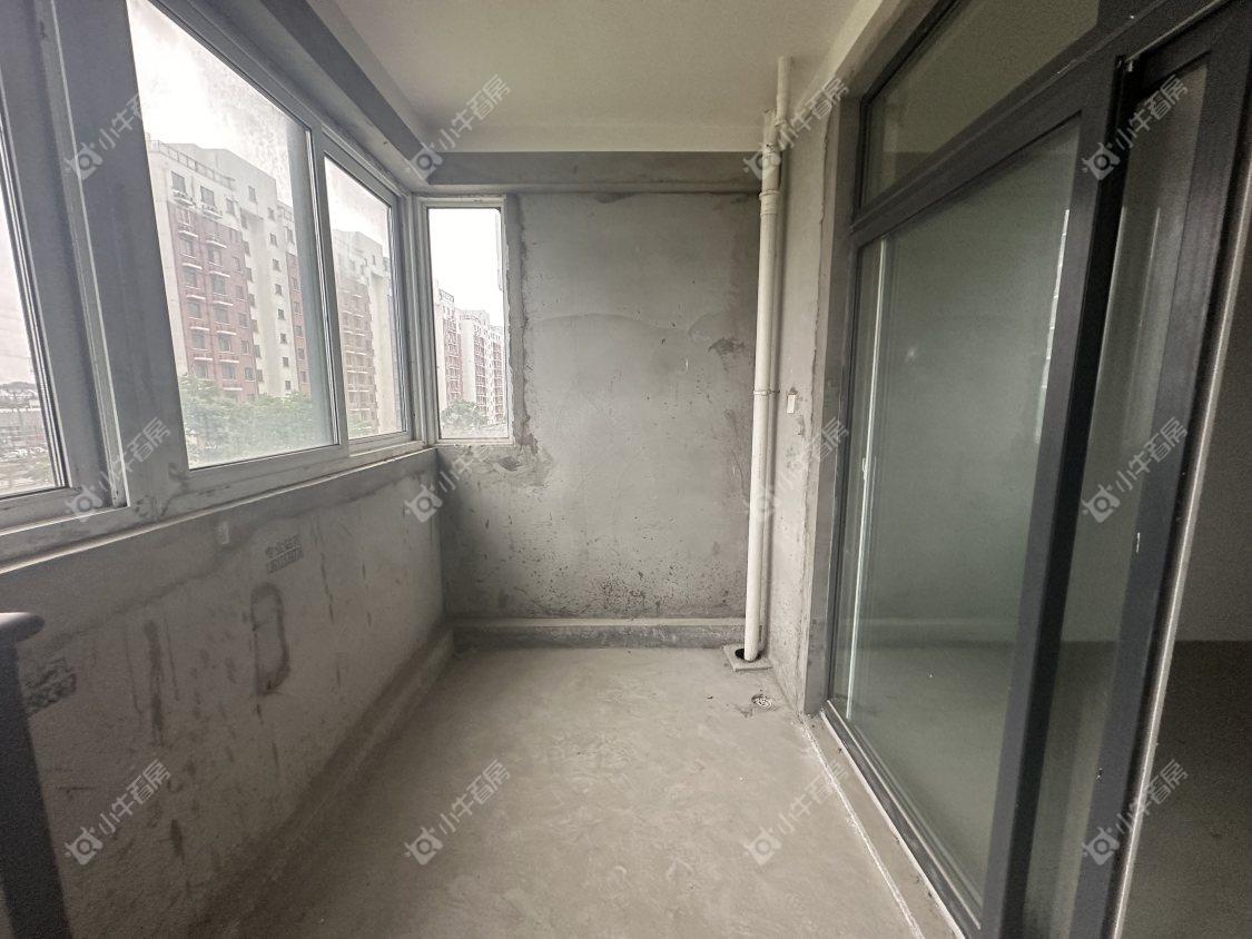 镇江嘉荟新城在售二手房源室内图_小牛看房