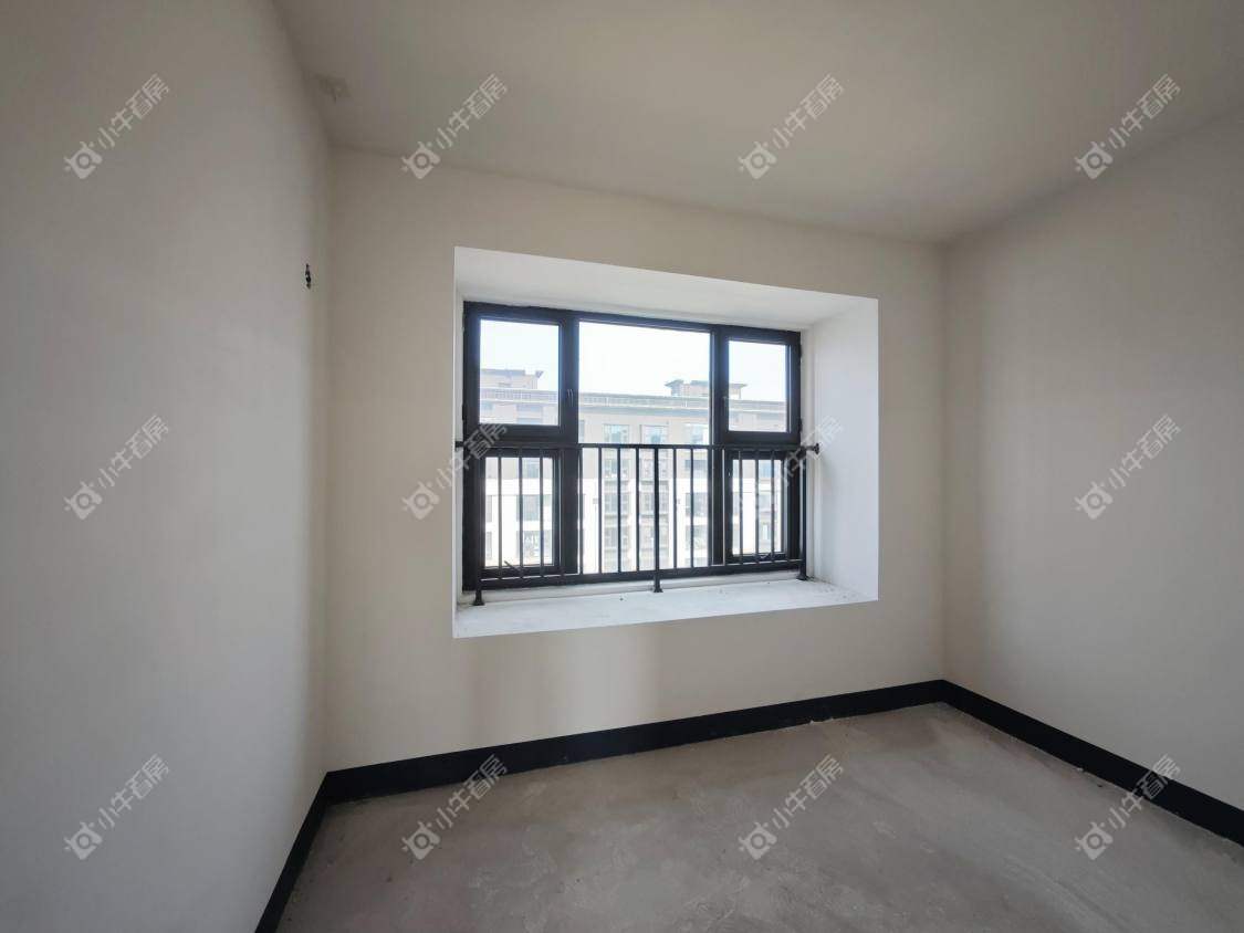 镇江红星天铂在售二手房源室内图_小牛看房