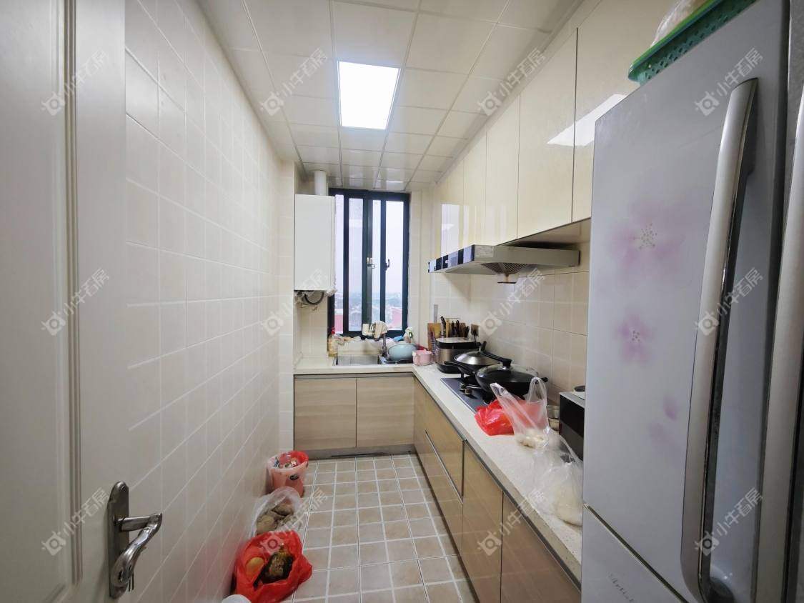 镇江东方盛世在售二手房源室内图_小牛看房