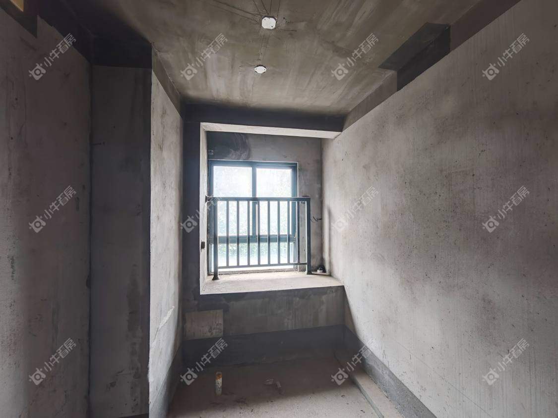 镇江荣城国际一期在售二手房源室内图_小牛看房