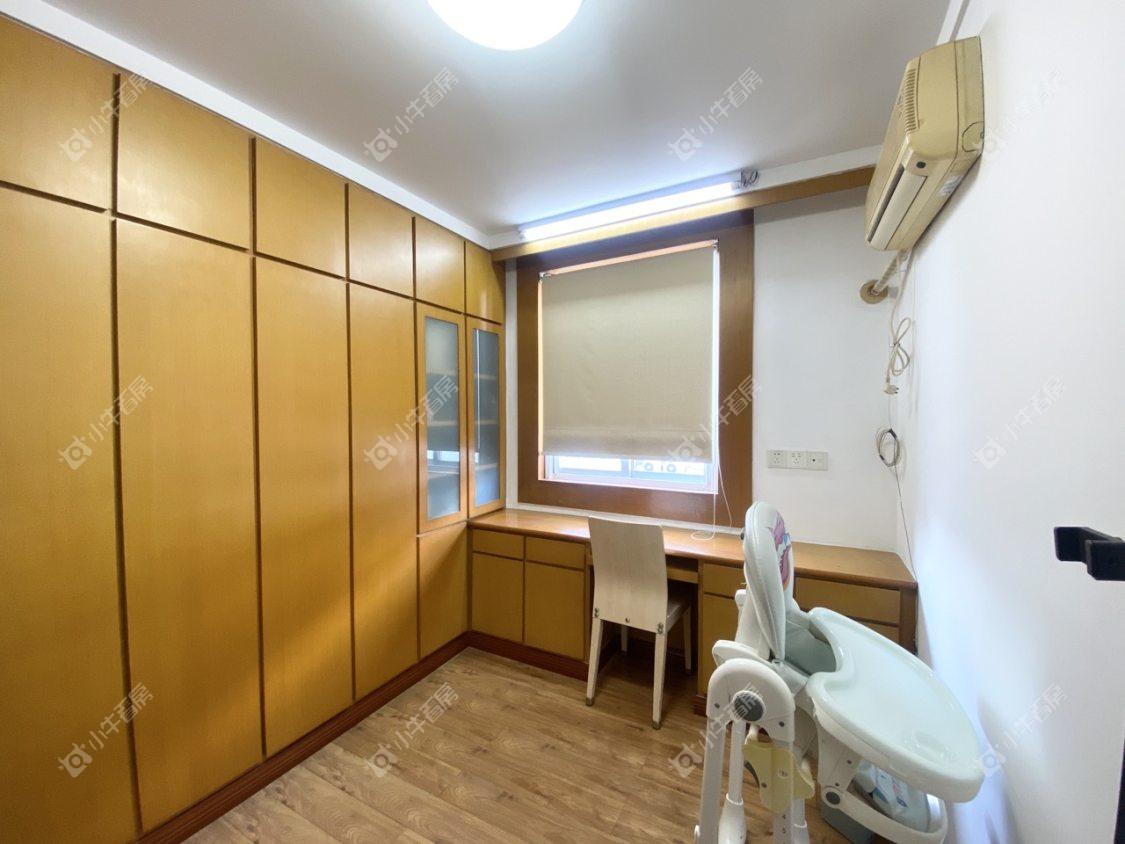 镇江华南园中园在售二手房源室内图_小牛看房