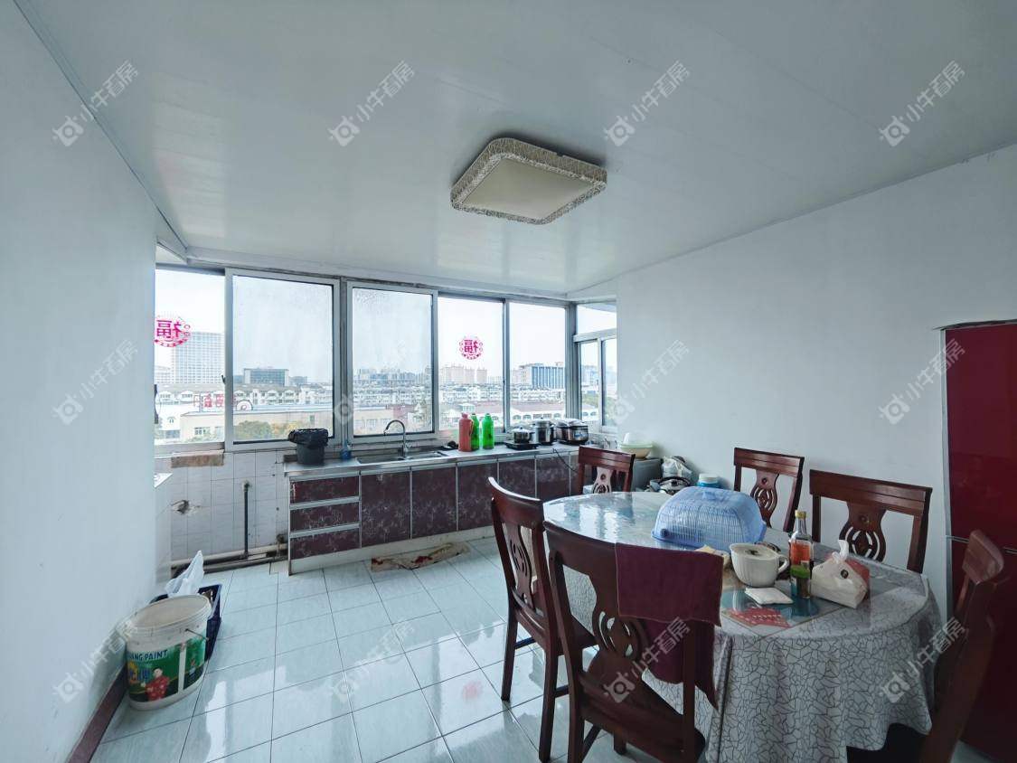 镇江商业街在售二手房源室内图_小牛看房