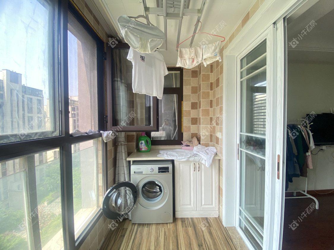 镇江滨河凤凰城在售二手房源室内图_小牛看房