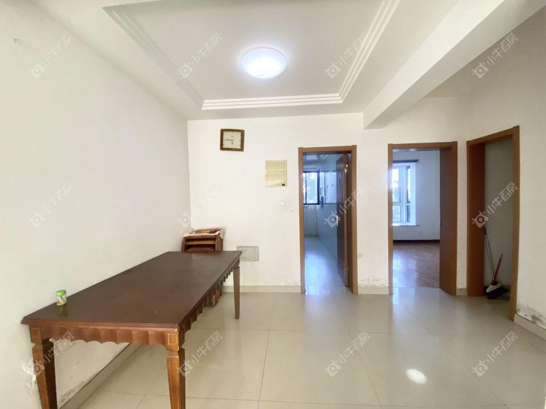 镇江练湖新城在售二手房源室内图_小牛看房