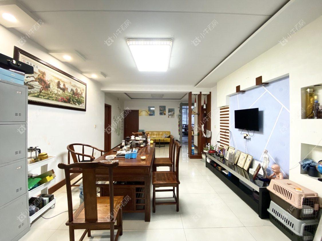 镇江中心嘉园在售二手房源室内图_小牛看房