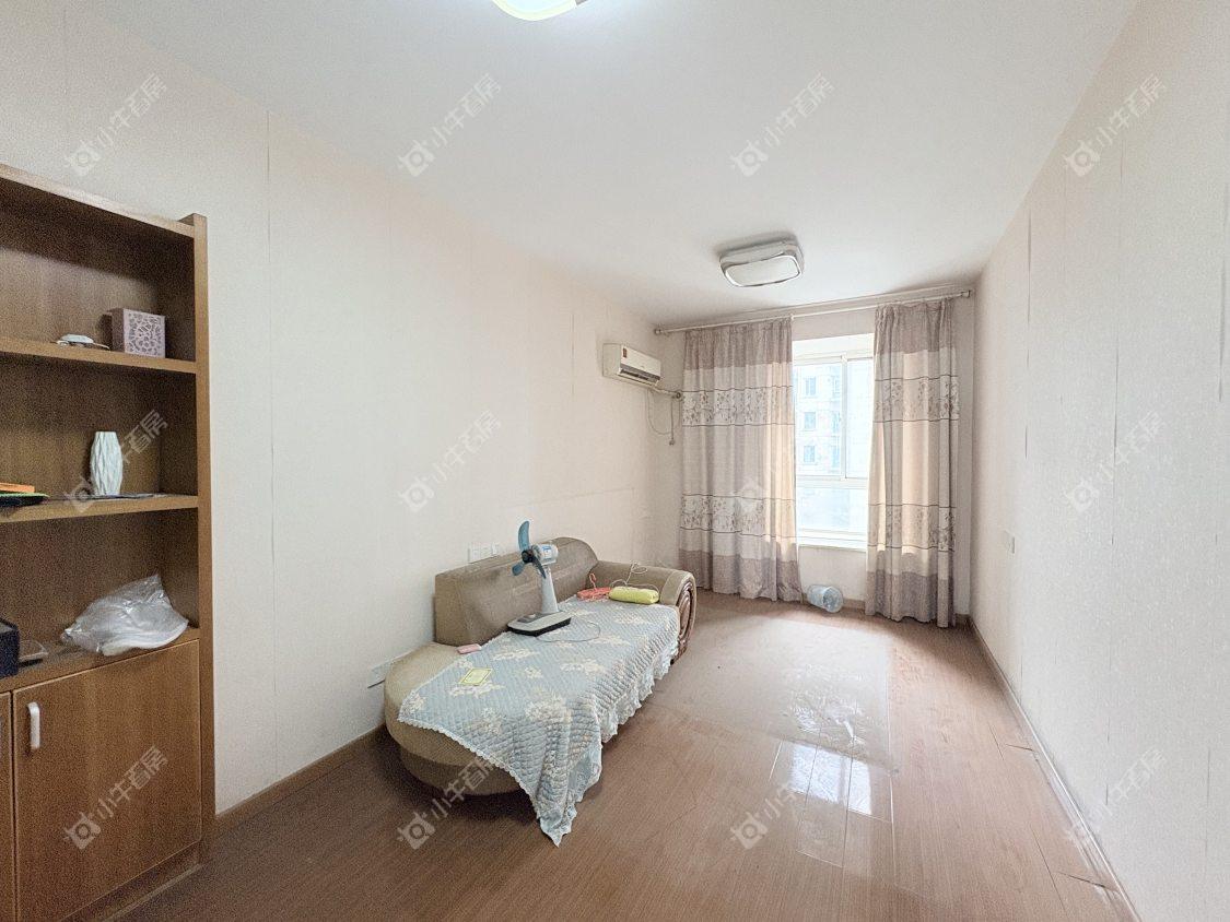 镇江城市绿洲在售二手房源室内图_小牛看房