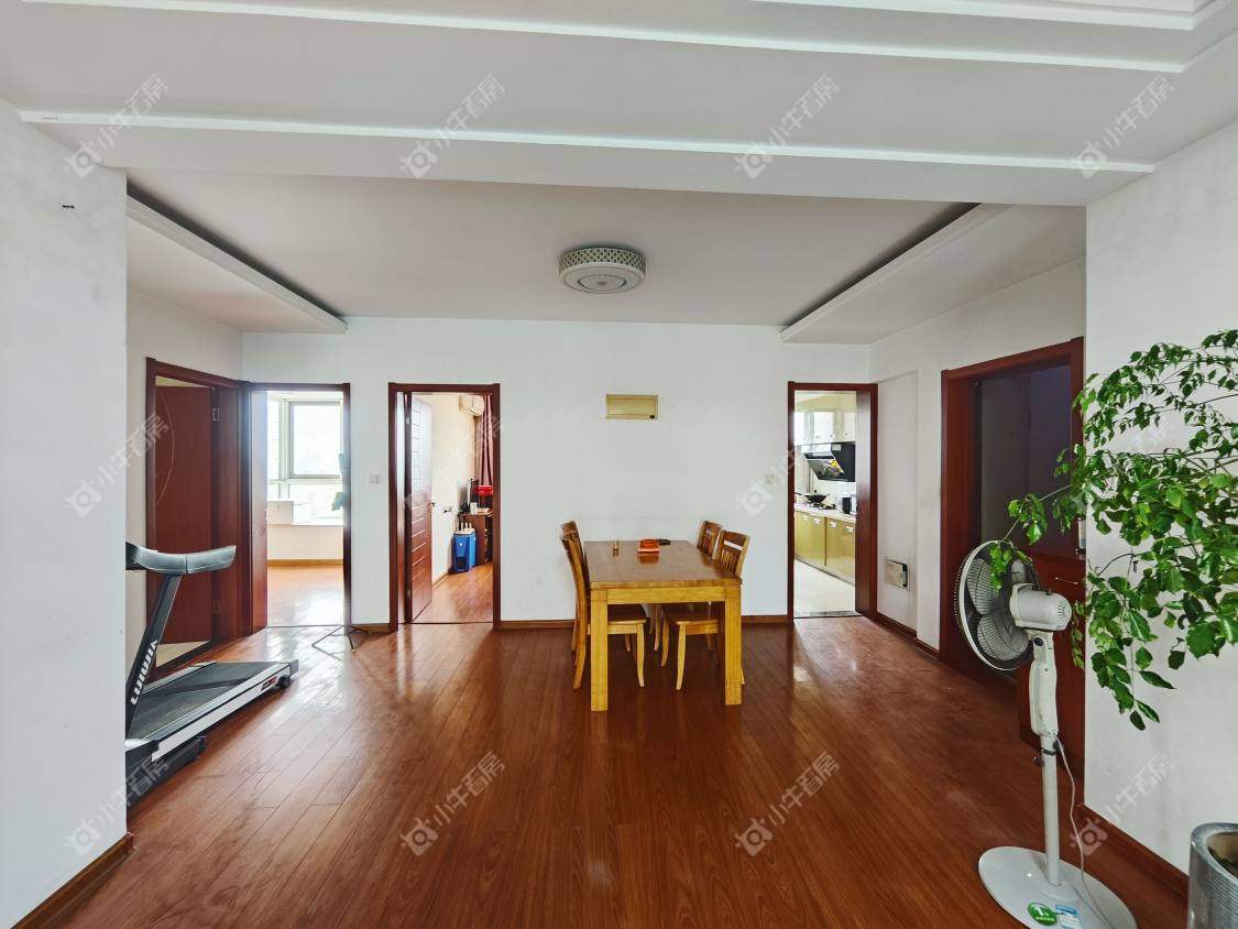 镇江练湖新城在售二手房源室内图_小牛看房