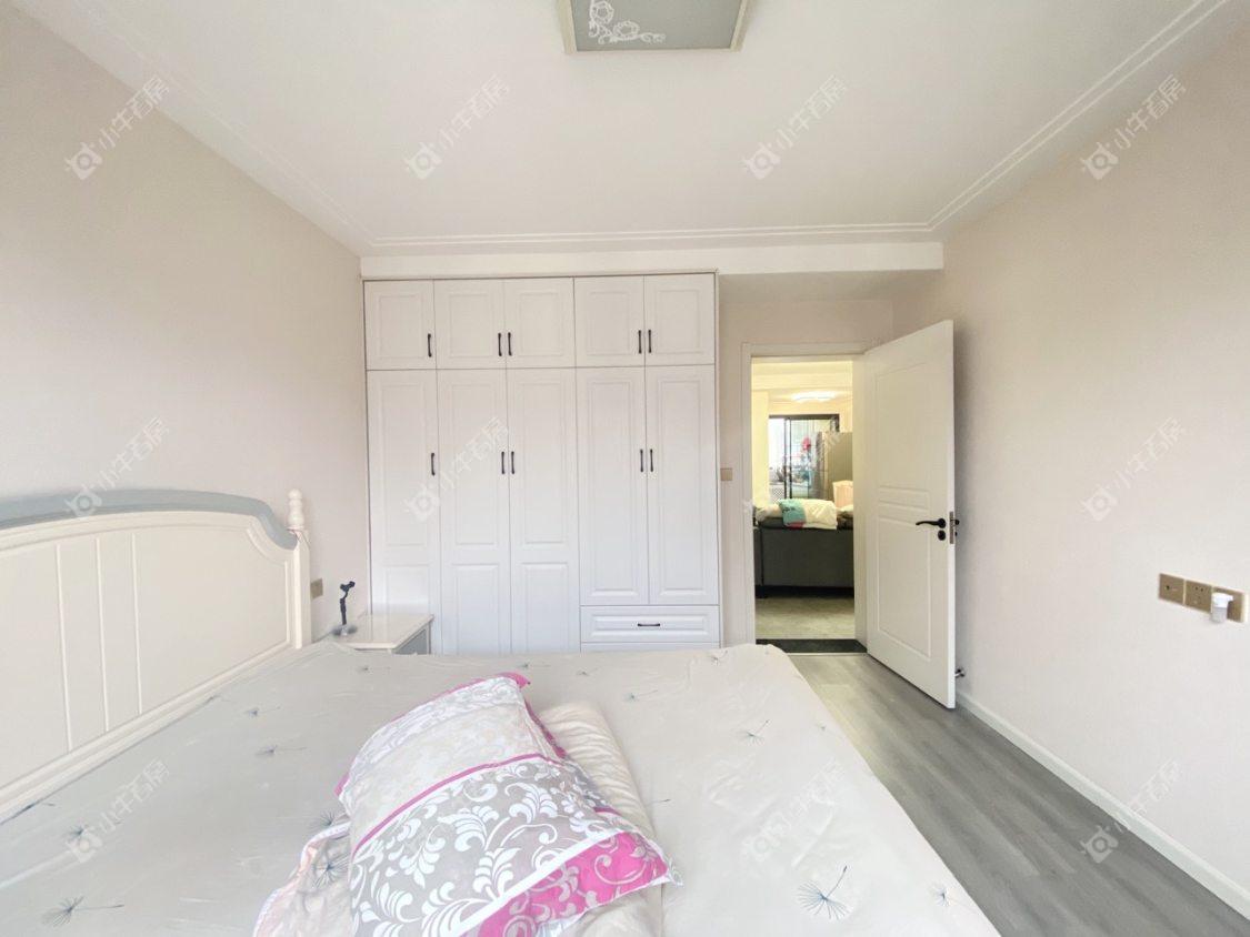 镇江龙凤新村在售二手房源室内图_小牛看房