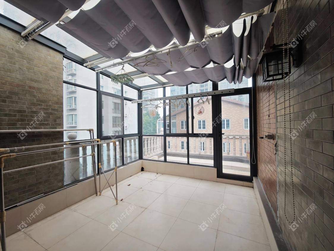 镇江金鼎城市花园别墅区在售二手房源室内图_小牛看房