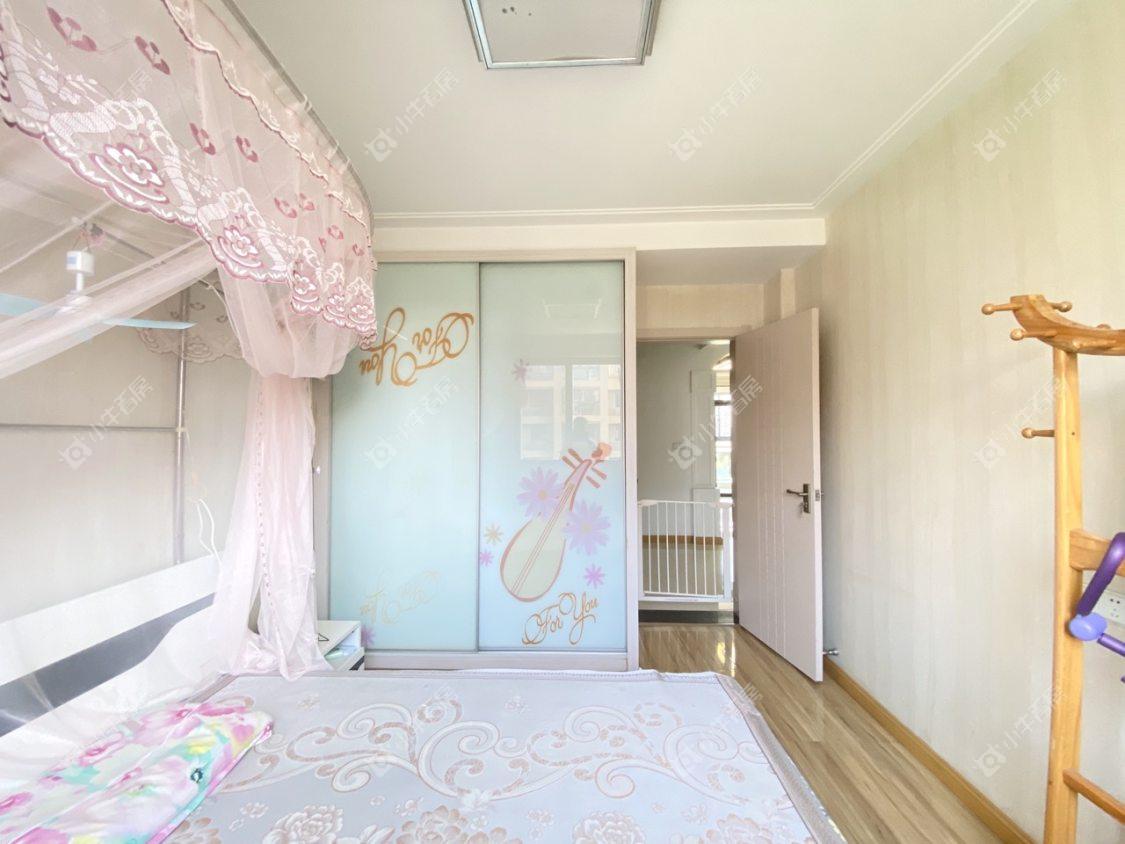 镇江领秀花都在售二手房源室内图_小牛看房