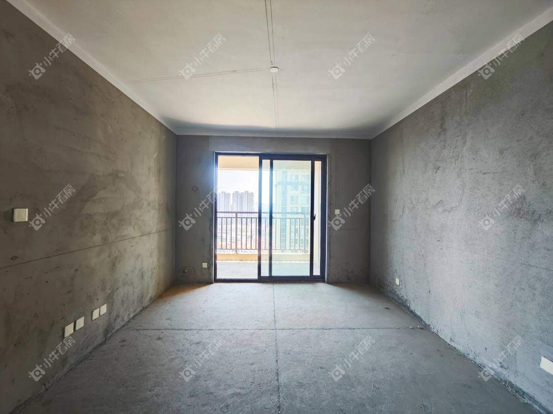 镇江荣城国际（中央公馆）在售二手房源室内图_小牛看房