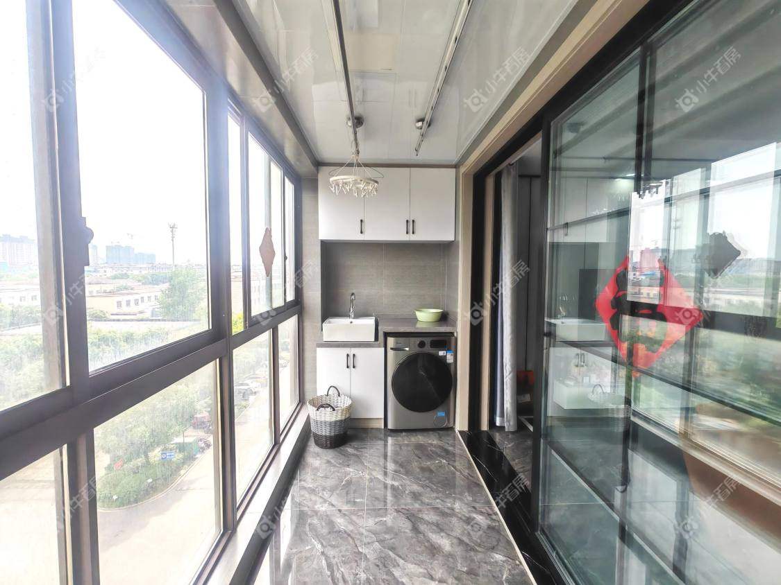 镇江美亚华悦在售二手房源室内图_小牛看房