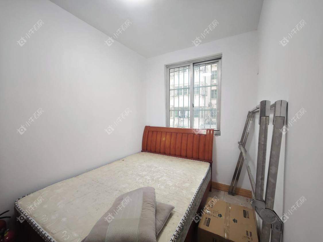 镇江曲园小区在售二手房源室内图_小牛看房