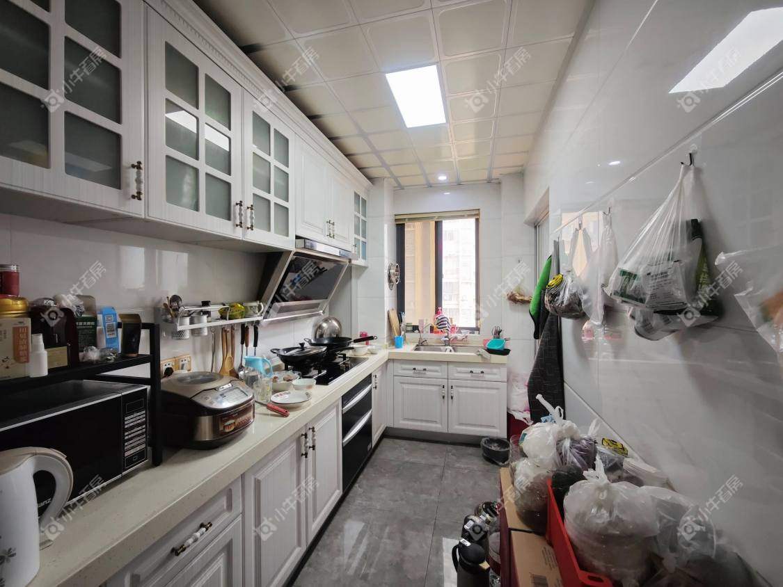 镇江华都锦城在售二手房源室内图_小牛看房