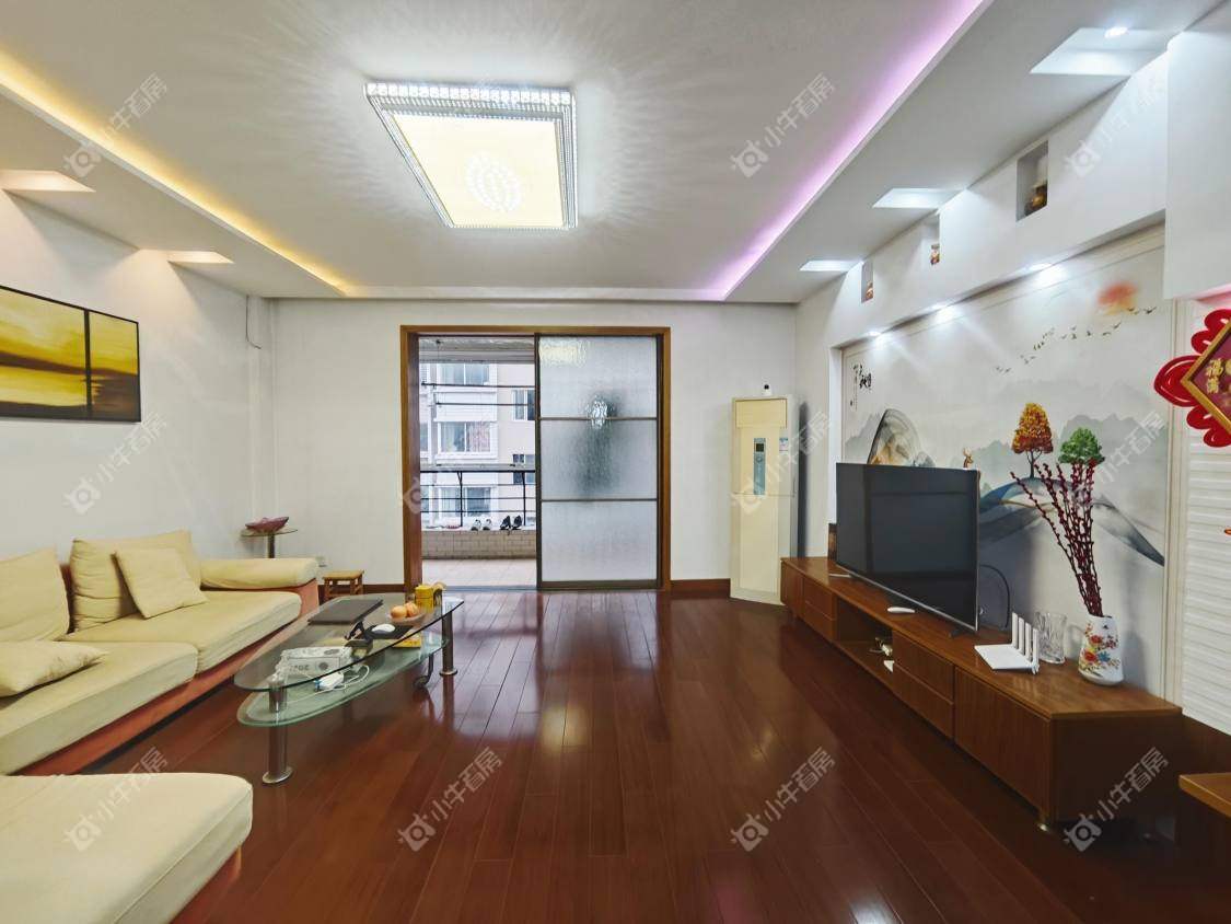 镇江凤翔花园在售二手房源室内图_小牛看房