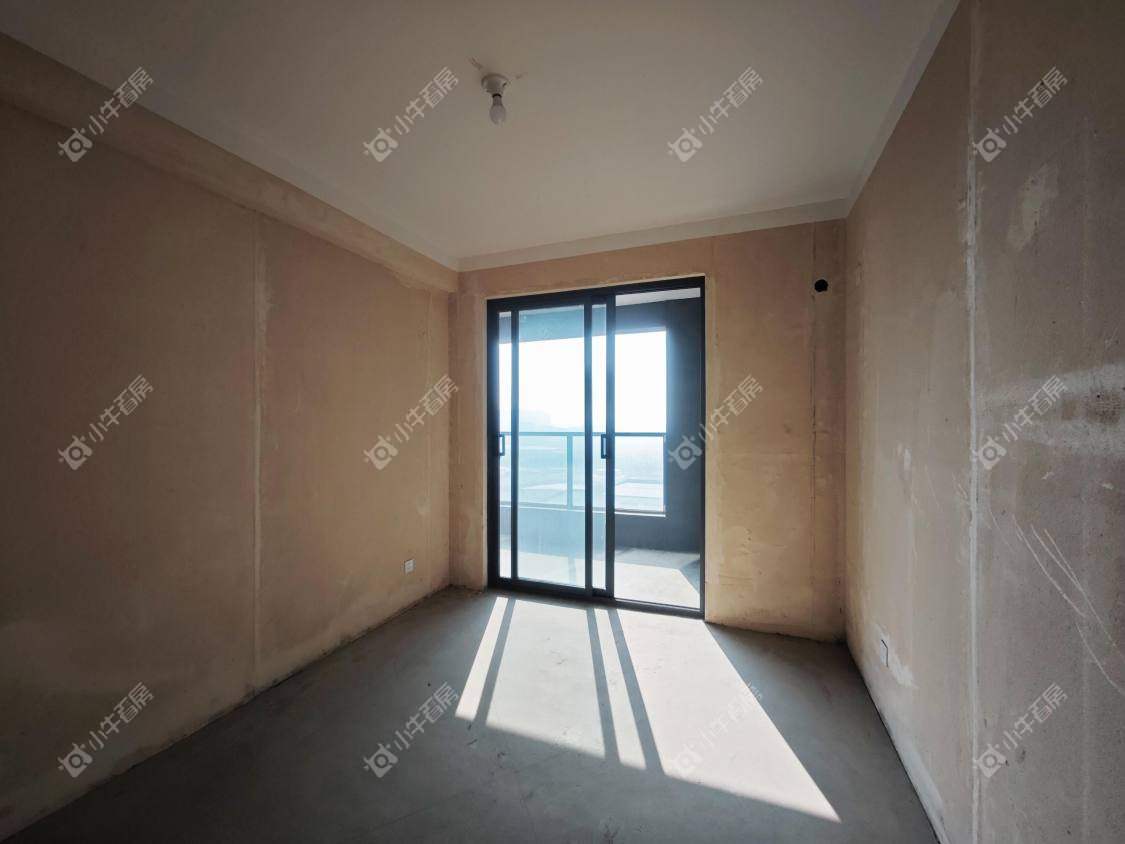 镇江融创华南映在售二手房源室内图_小牛看房