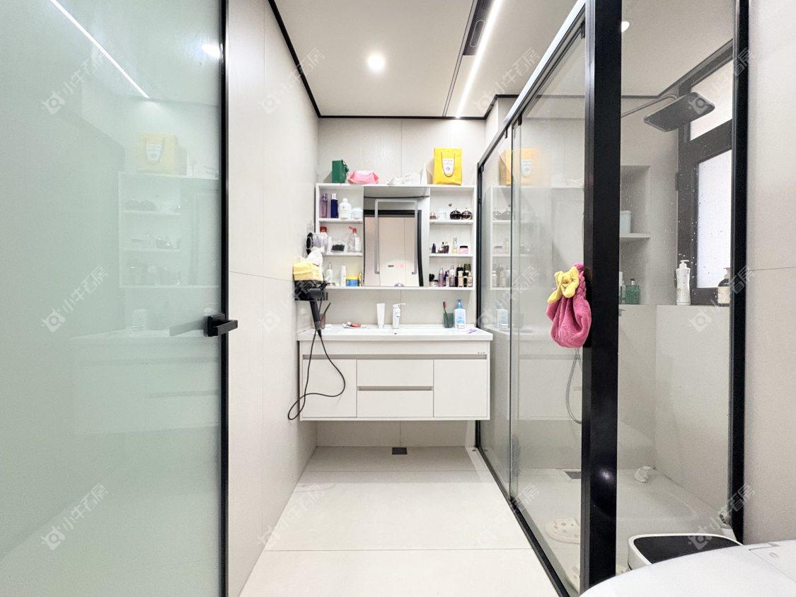 镇江天怡南郡在售二手房源室内图_小牛看房