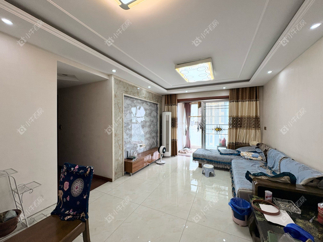 镇江华都锦城在售二手房源室内图_小牛看房